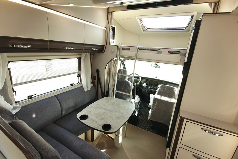 幸運四葉草房車,旅行更舒適選擇 幸運四葉草房車,旅行更舒適選擇