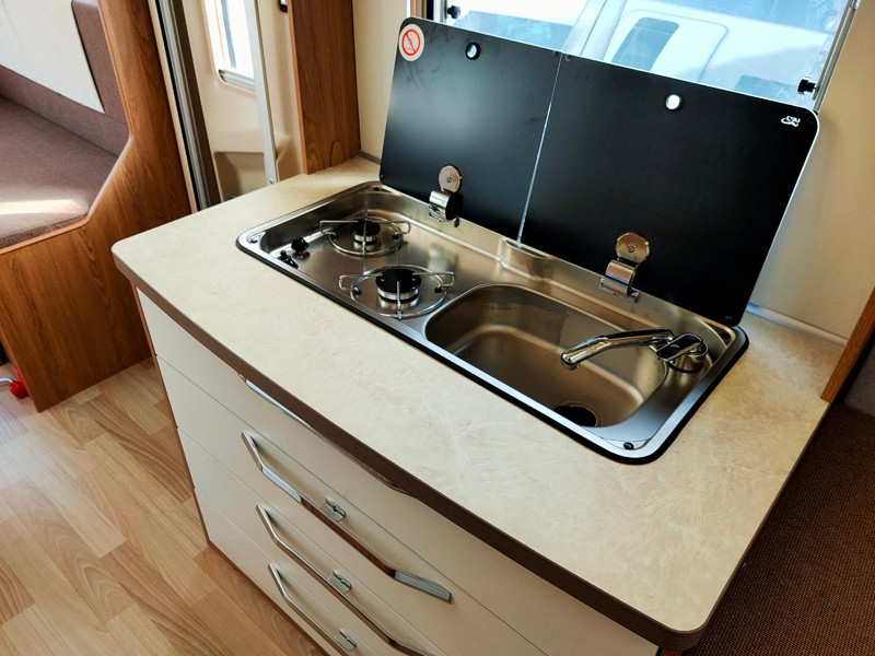 新品上市，這款拖掛房車(chē)值得選擇