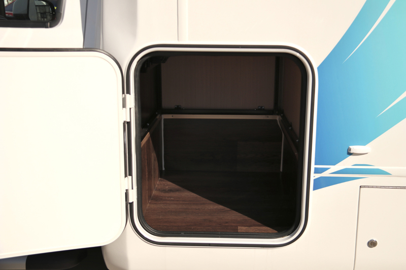 吞得下旅行裝備,房車有它才給力 吞得下旅行裝備,房車有它才給力