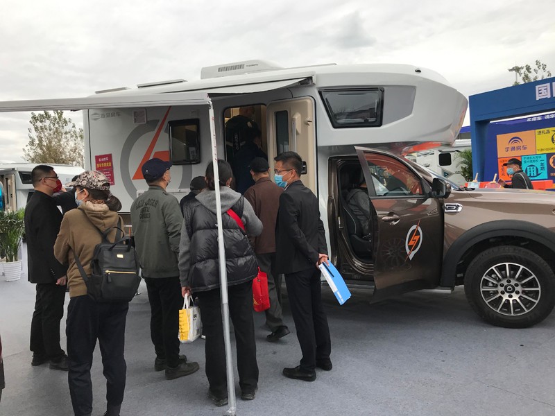 炮營(yíng)集合，連看自由炮房車