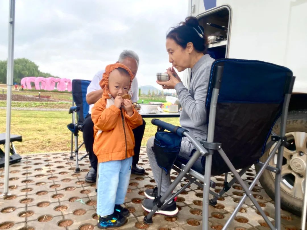 精致化露營“選手”，將吃住行融為一體，適合1~2人四季旅行