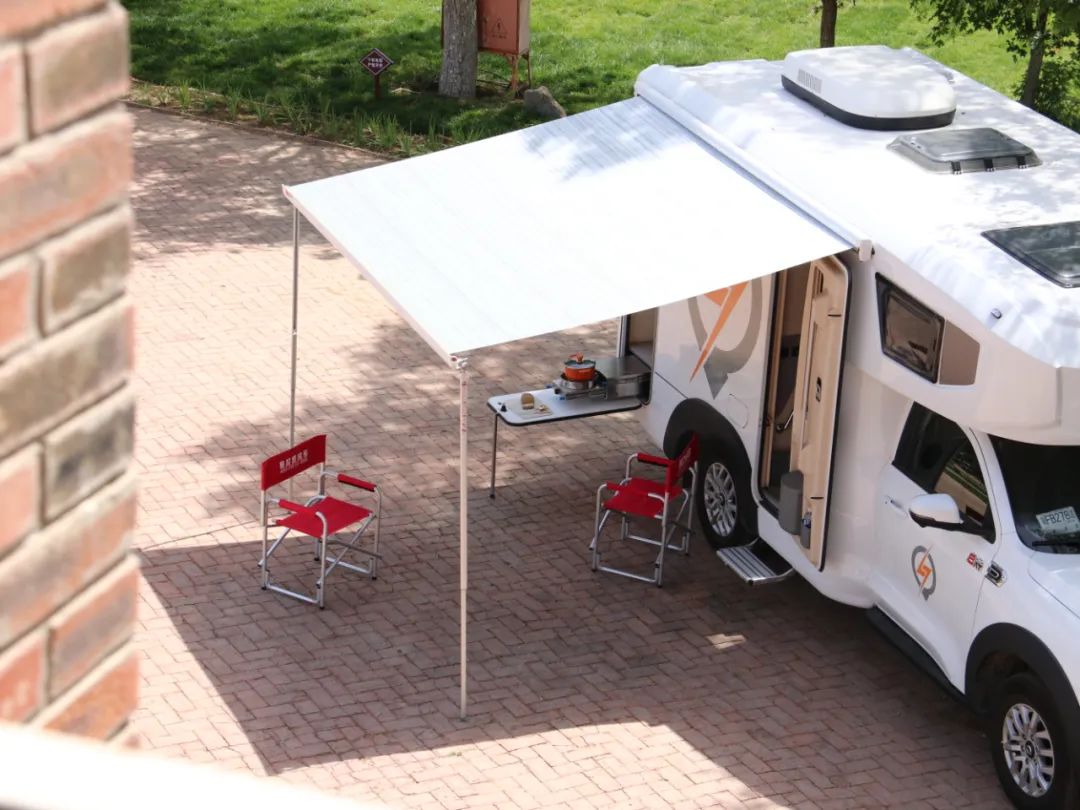 精致化露營“選手”，將吃住行融為一體，適合1~2人四季旅行