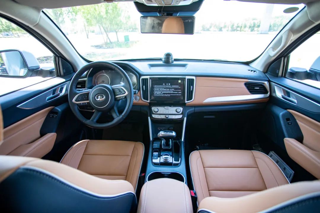 TOD智能四驅 全車越野套件，這是不是你理想的C型越野房車？