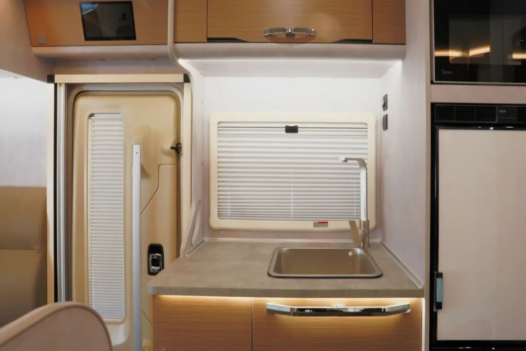 向“偽性價(jià)比”房車出擊，第五代塞拉維來襲！