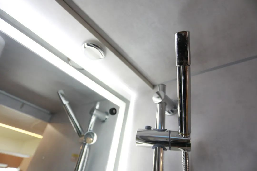 向“偽性價(jià)比”房車出擊，第五代塞拉維來襲！