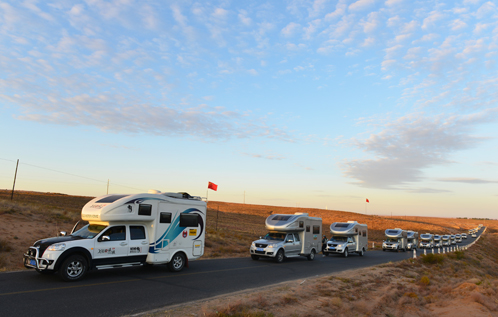 覽眾房車是國內(nèi)專業(yè)生產(chǎn)房車的企業(yè) 覽眾房車是國內(nèi)專業(yè)生產(chǎn)房車的企業(yè)